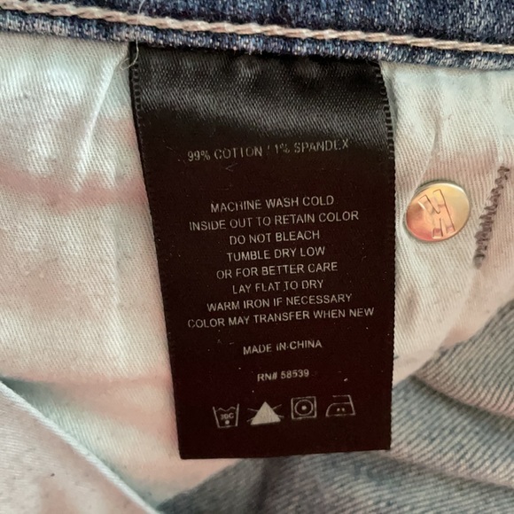 KUT from the Kloth Catherine Boyfriend Jeans - Picture 10 of 10